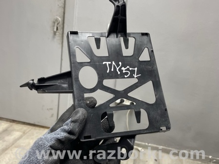 ФОТО Кронштейн для Porsche Macan I 95B +FL (13-18) Київ