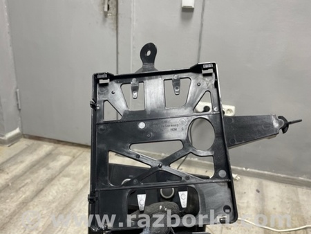 ФОТО Кронштейн для Porsche Macan I 95B +FL (13-18) Київ