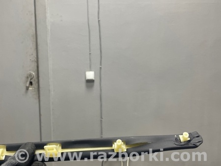 ФОТО Обшивка боковой двери для Subaru Outback VI BT (2019-) Київ