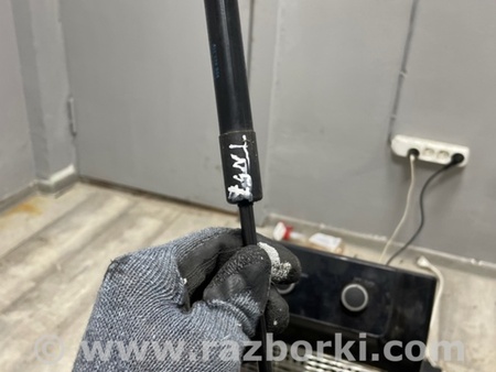 ФОТО Упор багажника для Porsche Macan I 95B +FL (13-18) Київ