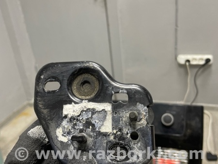 ФОТО Кронштейн замка капота для Porsche Macan I 95B +FL (13-18) Київ