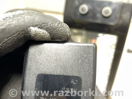 ФОТО Замок ремня безопасности для Porsche Macan I 95B +FL (13-18) Київ