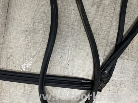 ФОТО Уплотнитель кузова для Subaru Outback VI BT (2019-) Київ