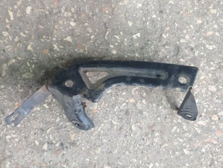 ФОТО Крепеж бампера для Subaru Forester SG S11 (02-08) Київ