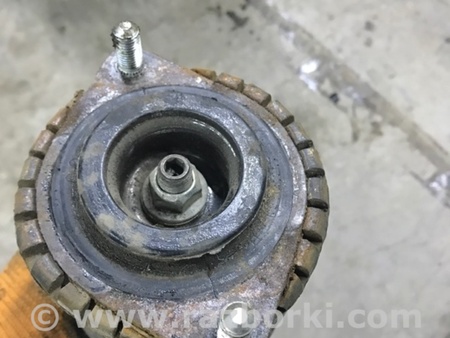 ФОТО Опора стойки задняя правая для Subaru Legacy IV BL/BP (03-09) Київ