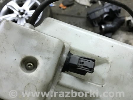 ФОТО Моторчик омывателя стекла для Subaru Legacy IV BL/BP (03-09) Київ