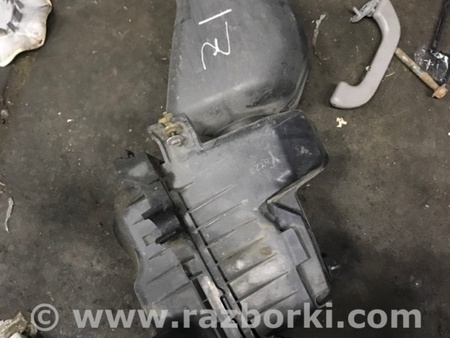 ФОТО Воздушный фильтр (корпус) для Subaru Tribeca B9 (05-08) Київ