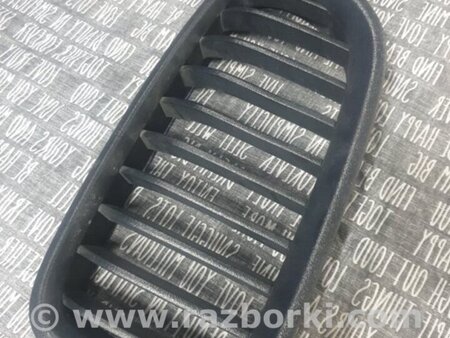 ФОТО Решетка радиатора левая для BMW 5 F10 (10-17) Київ