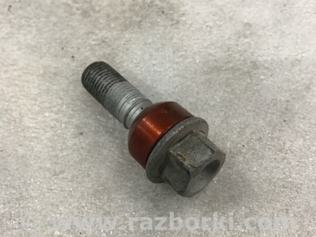 ФОТО Болт колесный для Porsche Cayenne Type 958 (10-18) Киев
