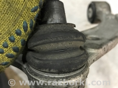 ФОТО Рычаг подвески для Porsche Cayenne Type 958 (10-18) Киев