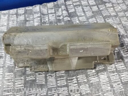 ФОТО Уплотнитель для BMW 5 F10 (10-17) Київ