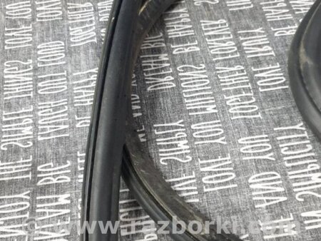 ФОТО Уплотнительная резинка для BMW 5 F10 (10-17) Київ