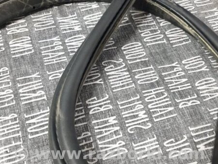 ФОТО Уплотнительная резинка для BMW 5 F10 (10-17) Київ