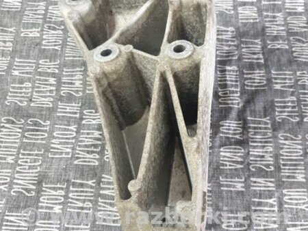 ФОТО Кронштейн для BMW 5 F10 (10-17) Київ