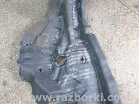 ФОТО Уплотнитель для BMW 5 F10 (10-17) Київ