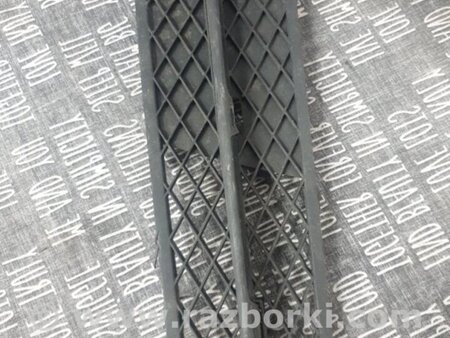 ФОТО Решетка бампера левая для BMW 5 F10 (10-17) Київ