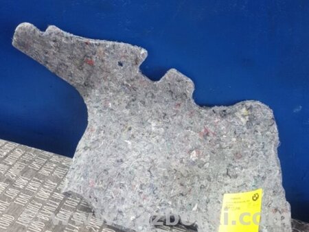 ФОТО Уплотнитель для BMW 5 F10 (10-17) Київ