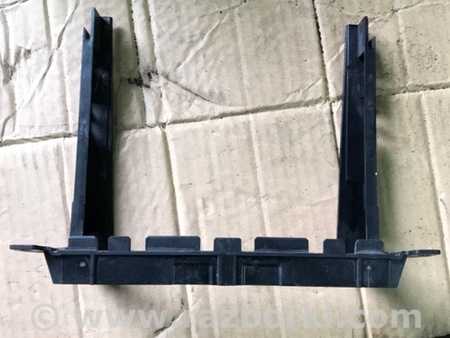 ФОТО Кронштейн для Audi (Ауди) A4 IV B8 8K (07-15) Київ