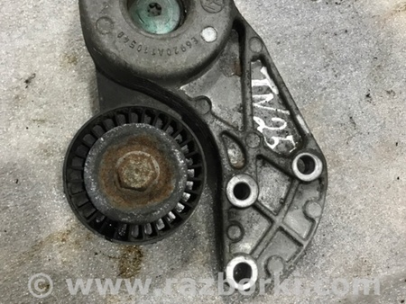 ФОТО Ролик натяжной навесного оборудования для Porsche Cayenne Type 958 (10-18) Киев