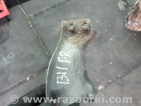 ФОТО Кронштейн передний правый для Audi (Ауди) A4 IV B8 8K (07-15) Київ