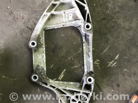 ФОТО Кронштейн для Audi (Ауди) A4 IV B8 8K (07-15) Київ