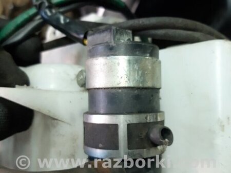 ФОТО Моторчик стеклоомывателя для Subaru Forester SG S11 (02-08) Київ