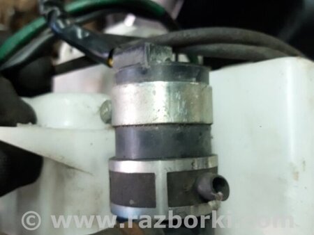 ФОТО Моторчик стеклоомывателя для Subaru Forester SG S11 (02-08) Київ