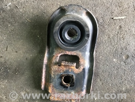 ФОТО Крепление радиатора для Subaru Legacy IV BL/BP (03-09) Київ