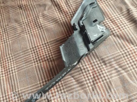 ФОТО Заглушка левая для Subaru Tribeca B9 (05-08) Київ