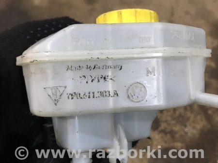 ФОТО Бачок для тормозной жидкости для Porsche Cayenne Type 958 (10-18) Киев