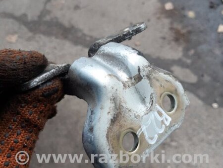 ФОТО Петля двери задняя правая для KIA Sorento 1 BL (02-09) Київ