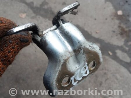 ФОТО Петля двери задняя правая для KIA Sorento 1 BL (02-09) Київ