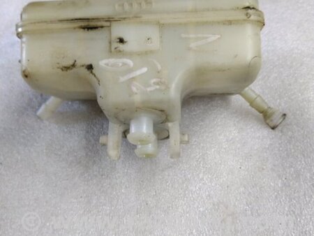 ФОТО Бачок для тормозной жидкости для Audi (Ауди) Q5 I 8R (08-17) Київ