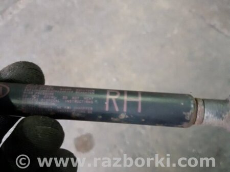 ФОТО Амортизатор багажника задний правый для KIA Sorento 1 BL (02-09) Київ