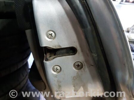 ФОТО Замок задний правый для Subaru Forester SG S11 (02-08) Київ