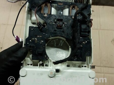 ФОТО Плафон освещения основной для Audi (Ауди) Q5 I 8R (08-17) Київ