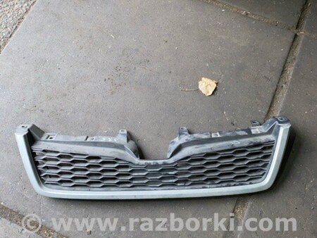 ФОТО Решетка радиатора для Subaru Forester SJ S13 (12-18) Київ