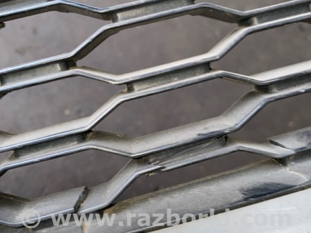 ФОТО Решетка радиатора для Subaru Forester SJ S13 (12-18) Київ