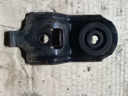 ФОТО Крепление радиатора правое для Subaru Forester SG S11 (02-08) Київ