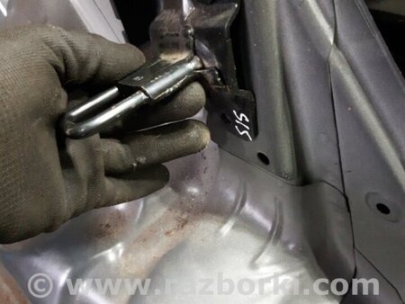 ФОТО Скоба замка спинки сидения задняя левая для KIA Sportage SL (10-16) Київ