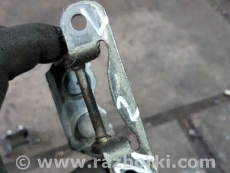 ФОТО Петля багажника задняя левая для Subaru Forester SG S11 (02-08) Київ