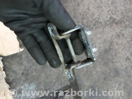 ФОТО Петля багажника задняя правая для Subaru Forester SG S11 (02-08) Київ