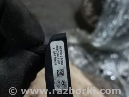 ФОТО Датчик удара для Hyundai ix35 I LM/EL Tucson (10-17) Київ