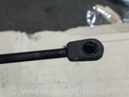 ФОТО Амортизатор багажника левый для KIA Sorento 1 BL (02-09) Київ