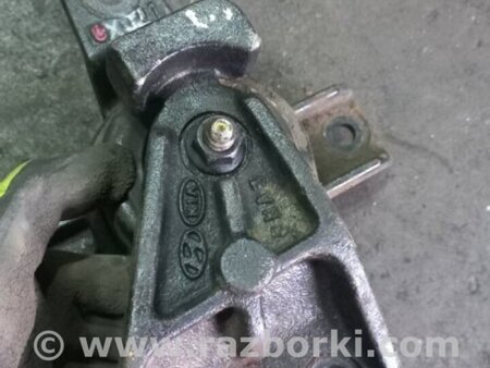 ФОТО Кронштейн передний правый для Hyundai Santa Fe III DM/NC (12-18) Київ