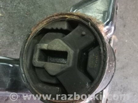 ФОТО Подушка передняя левая для Hyundai ix35 I LM/EL Tucson (10-17) Київ