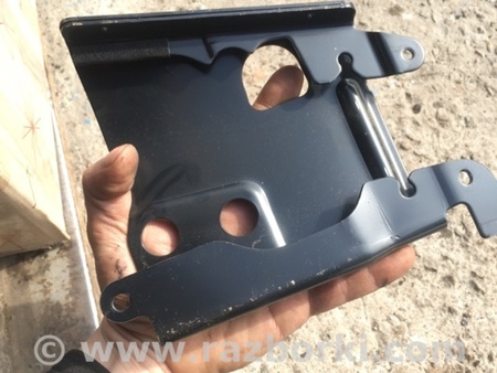 ФОТО Кронштейн передний левый для Subaru Outback III BP/BL (03-09) Київ