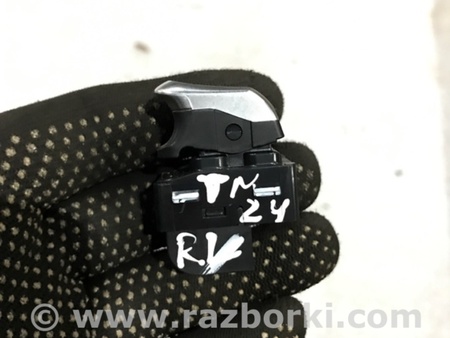 ФОТО Кнопка для Audi (Ауди) A3 8V1, 8VA, 8V7, 8VS (03.2012-...) Киев