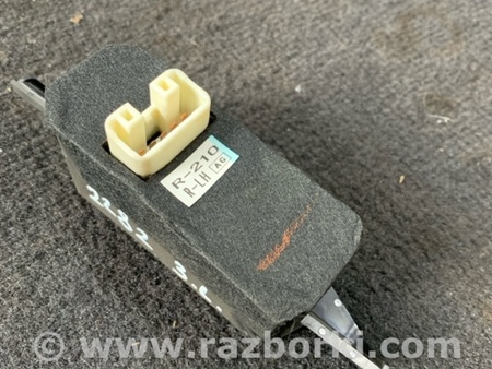 ФОТО Кнопка стеклоподъемника задняя левая для Subaru Outback III BP/BL (03-09) Київ