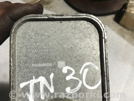 ФОТО Радиатор масляный для Audi (Ауди) A3 8V1, 8VA, 8V7, 8VS (03.2012-...) Киев